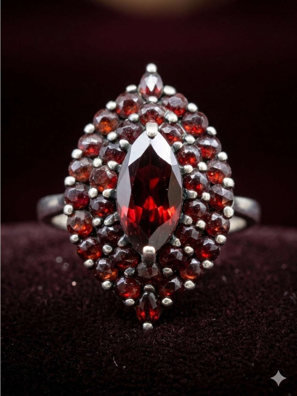 Marquise Navette Bohemian 36 Red Pyrope Garnets Cluster Ring 1930’s Art Deco